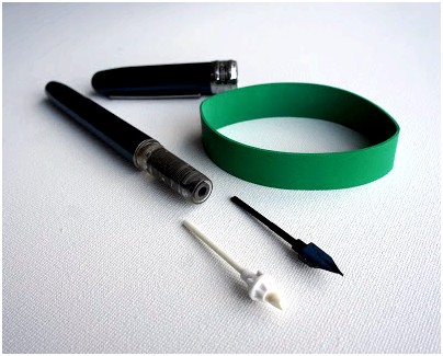 YOOKERS First refillable felt-tip pen with cartridges can differ
